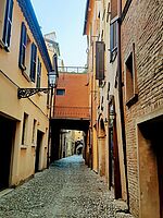 Franziska Lamers in Ferrara 2021/22 - Eine Gasse in der wunderschön erhaltenen Altstadt/Foto:Franziska Lamers