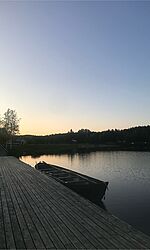 Der finnische See Pielinen in der Mitternachtssonne