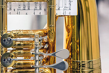Tuba im Detail