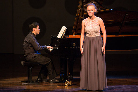 Lina Margaretha Wagner (Gesang) und Hiroto Saigusa (Klavier) (Foto: Ronny Waleska)