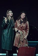 Galoschenoper 2022 B: Jenny (Coleen Dreher), Macheath (Anina Batz)/Foto: Marlene Lorenz