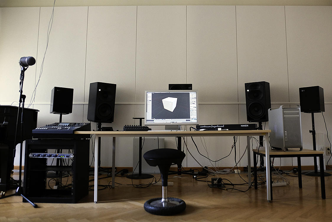 Ausstattung Studio Elektronische Musik/Foto: Christoph Mann