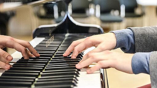 Klavier spielen/Foto: Marcus Lieder