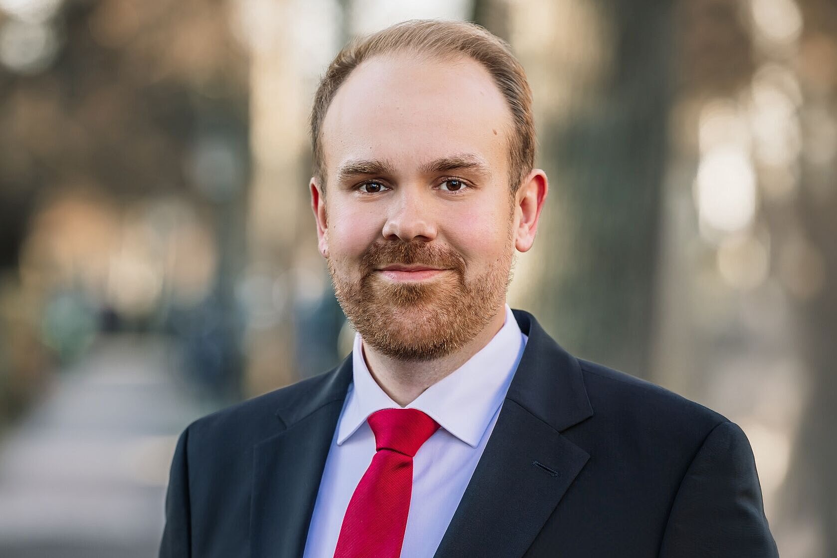 Portraitbild von Dr. Michael Schmischke