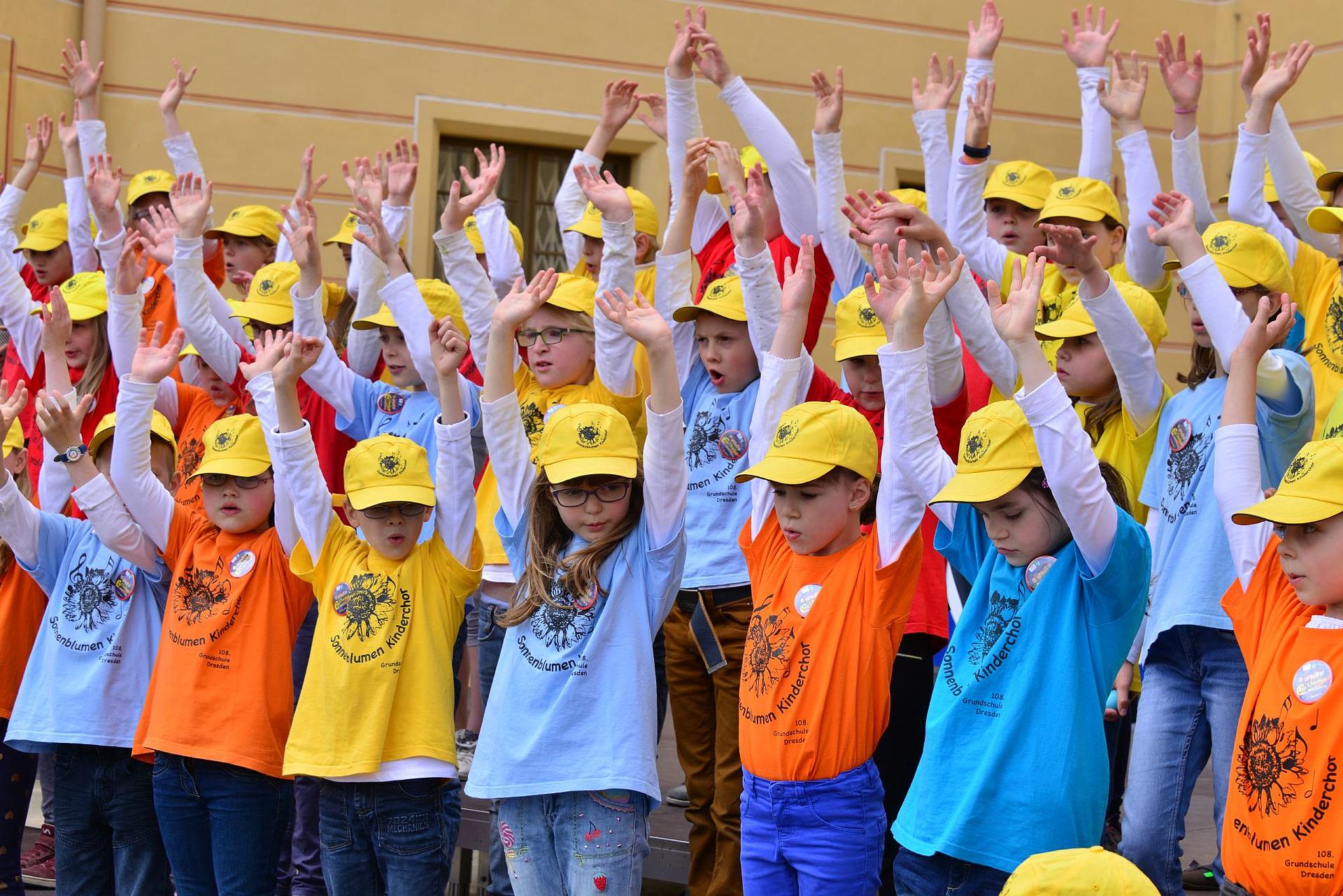 Sonnenblumenkinderchor (Foto: Hendrik Meyer)