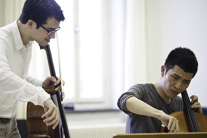 Prof. Danjulo Ishizaka mit Woong-Whee Moon, Meisterkurs DMM 2014