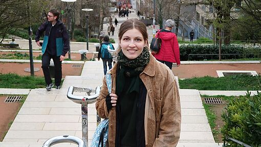 Lyon 2024: Marlene Mieth vor dem Künstlerviertel „Croix rousse“/Foto: Marlene Mieth