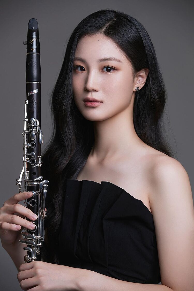 Sehyeon Kim mit Klarinette, to the current article
