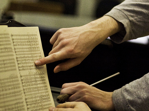 Erarbeitung eines Notentextes/Foto: Johannes Kroemer Erarbeitung eines Notentextes/Foto: Johannes Kroemer