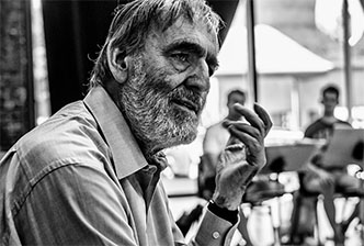 Helmut Lachenmann / Fotograf: Emilio Pomàrico